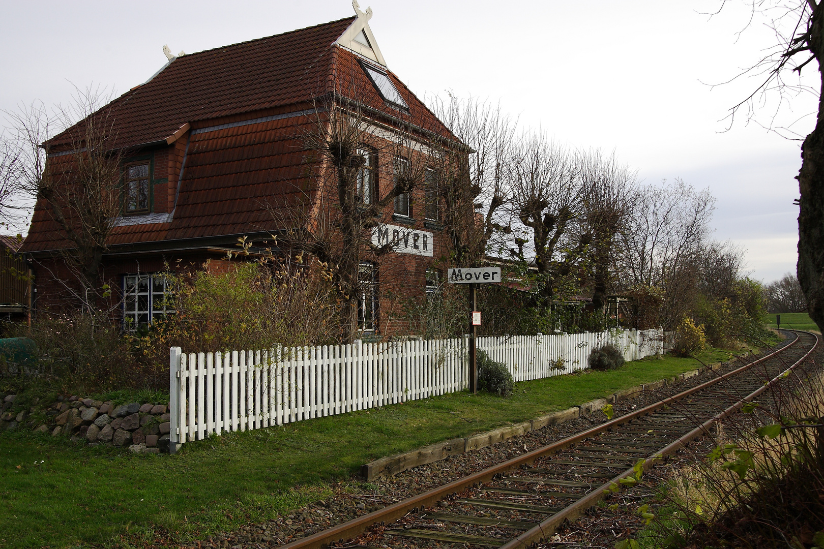 "Bahnhof" Mover