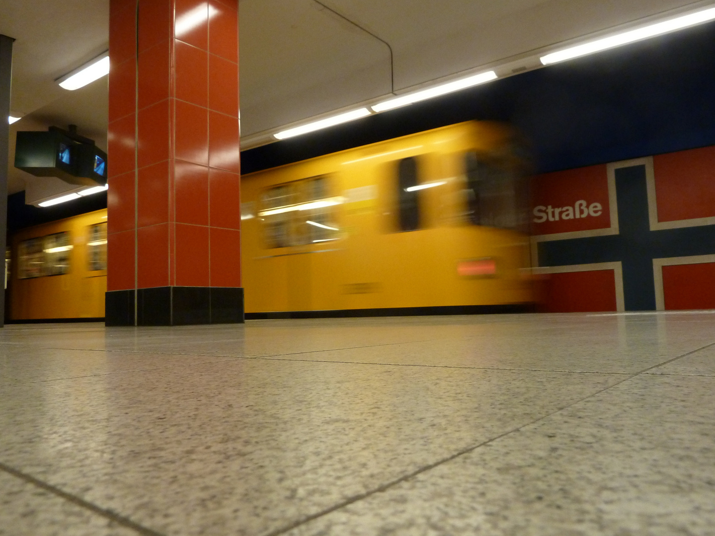 Bahnhof Osloer Straße in Berlin