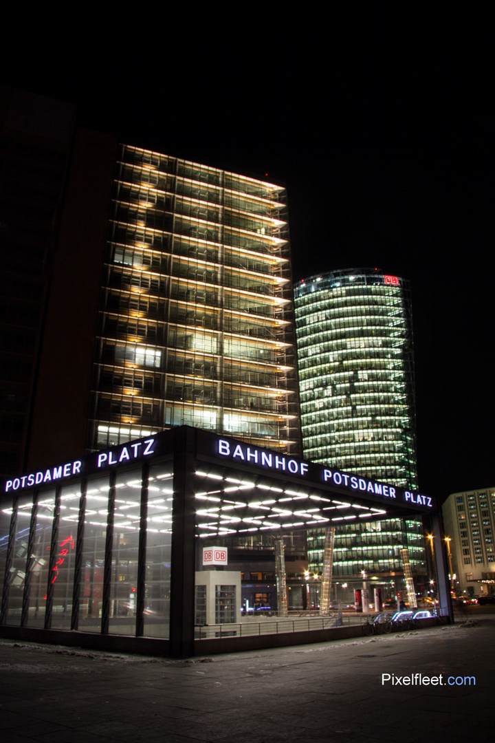 Bahnhof Potsdamer Platz & DB -Haus