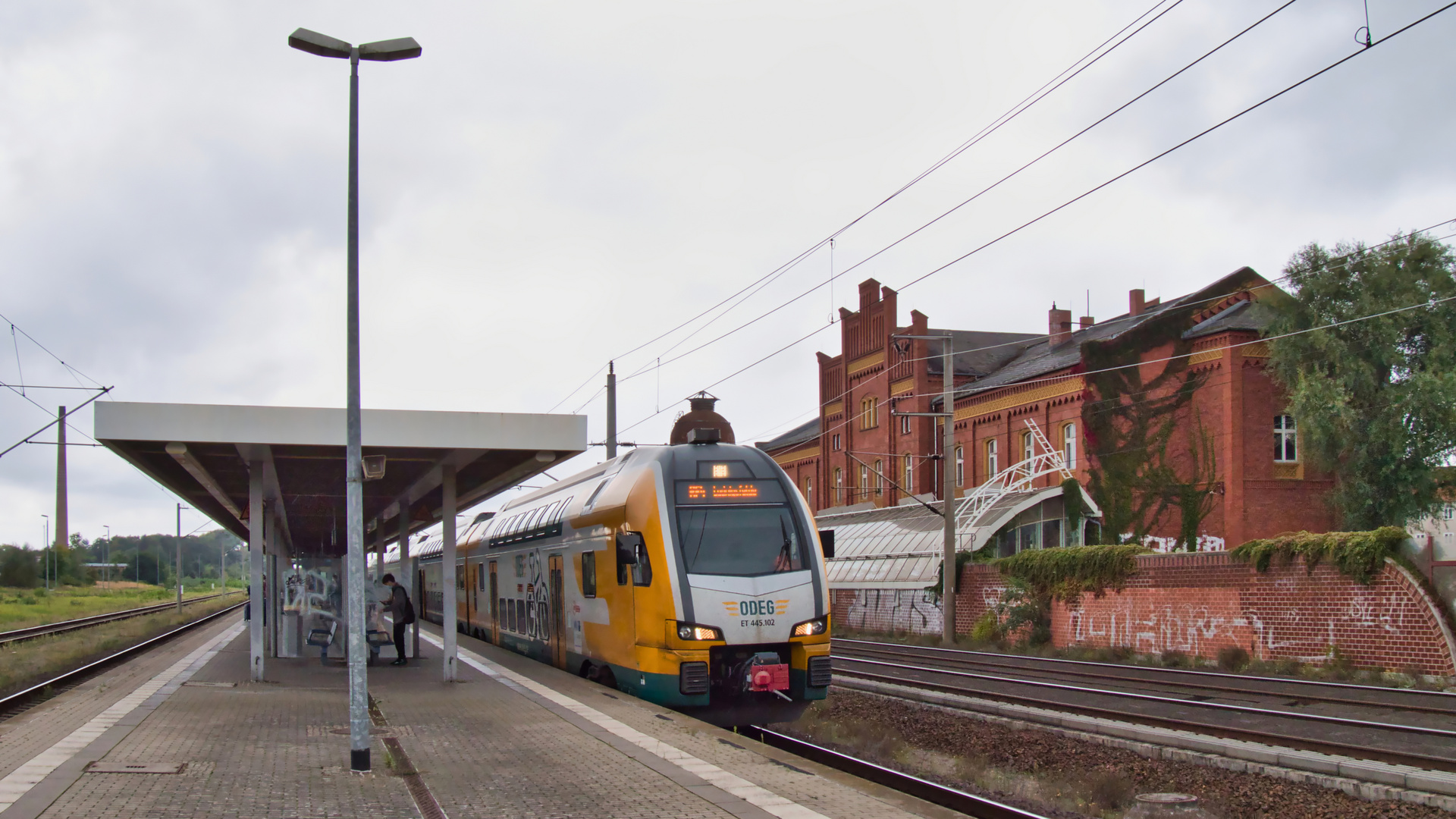 Bahnhof Rathenow -3-