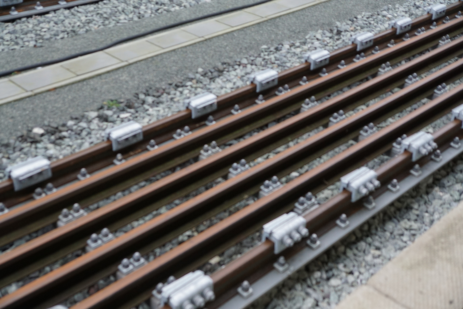 Bahnhof schienen in Strahlsund 