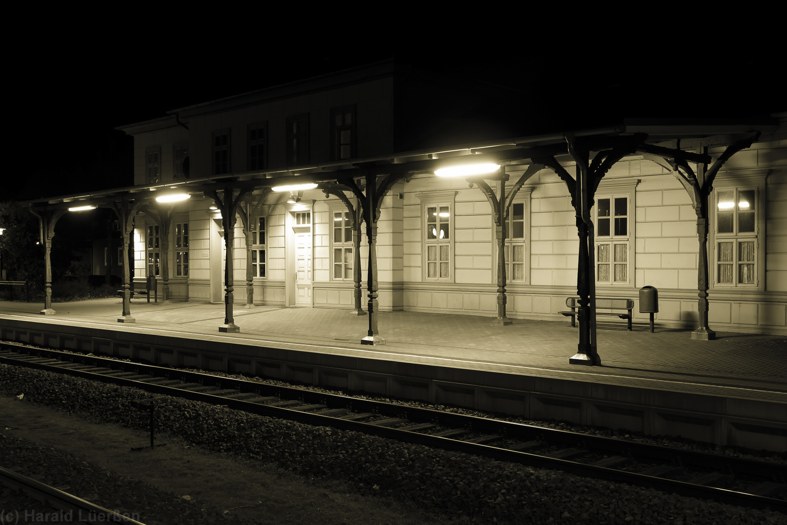 Bahnhof Schladen am Abend