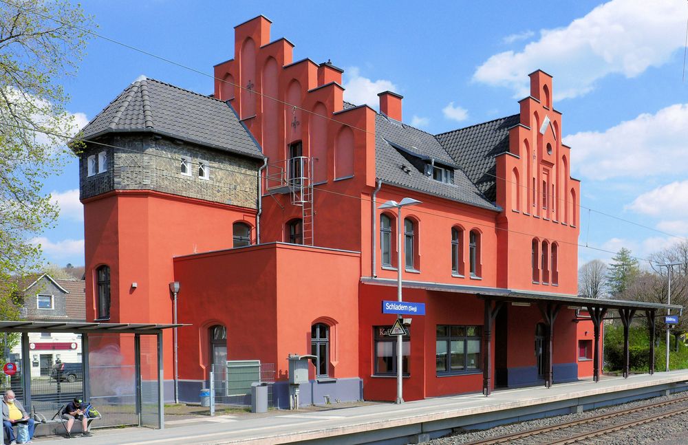 Bahnhof Schladern