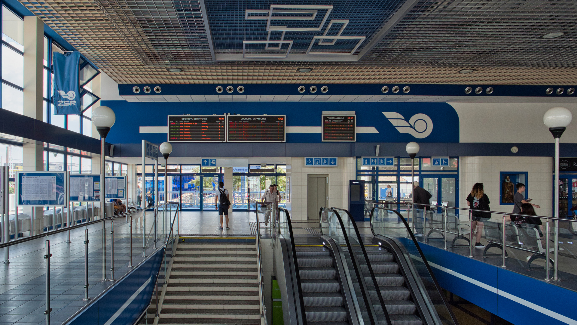 Bahnhof Trnava (2)