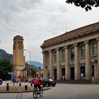 ..Bahnhof und Uhrturm..