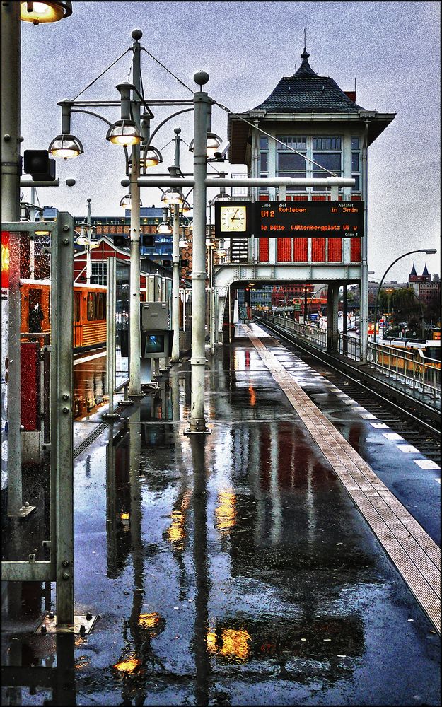 Bahnhof Warschauer Strasse