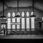- BAHNHOFSALLTAG -