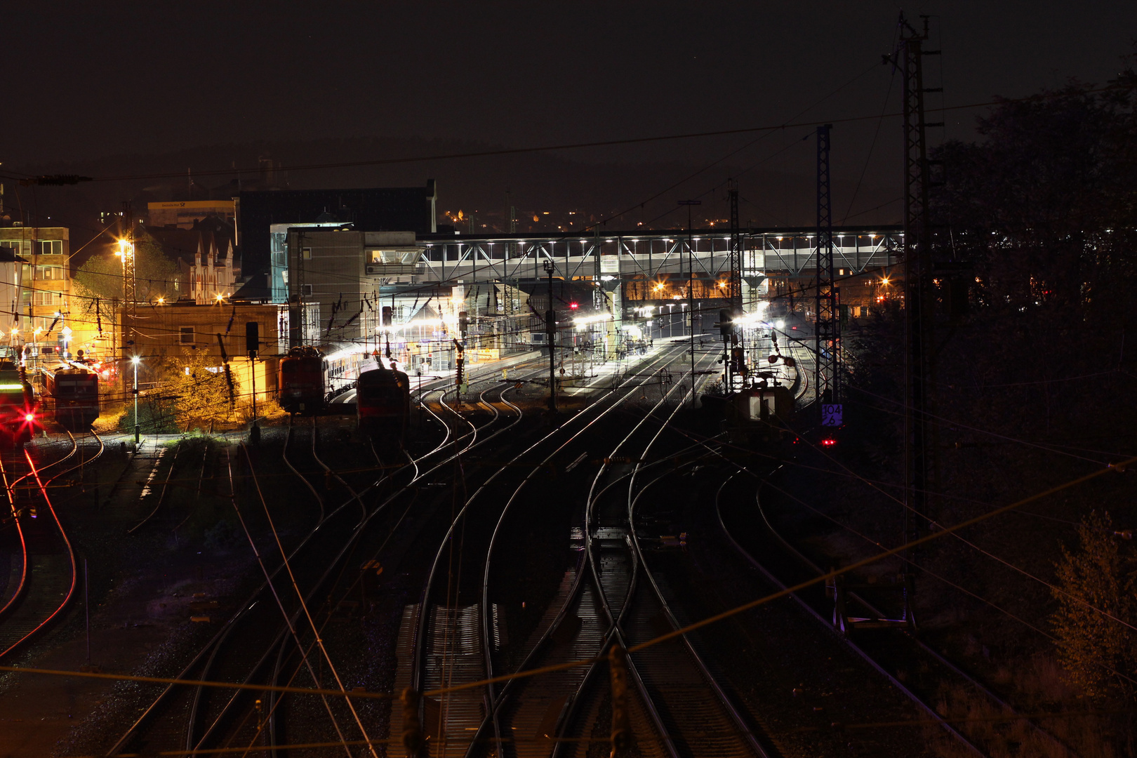 Bahnhofsidylle bei Nacht