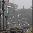 Bahnhofsidylle mit Flügelsignalen