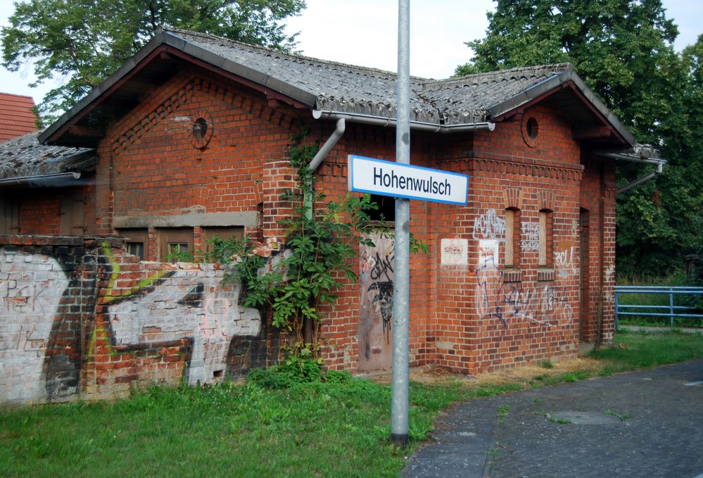 Bahnhofsromantik...in Hohenwulsch...;o)))