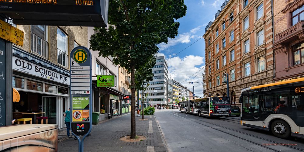 Bahnhofstrasse in Mainz (1)