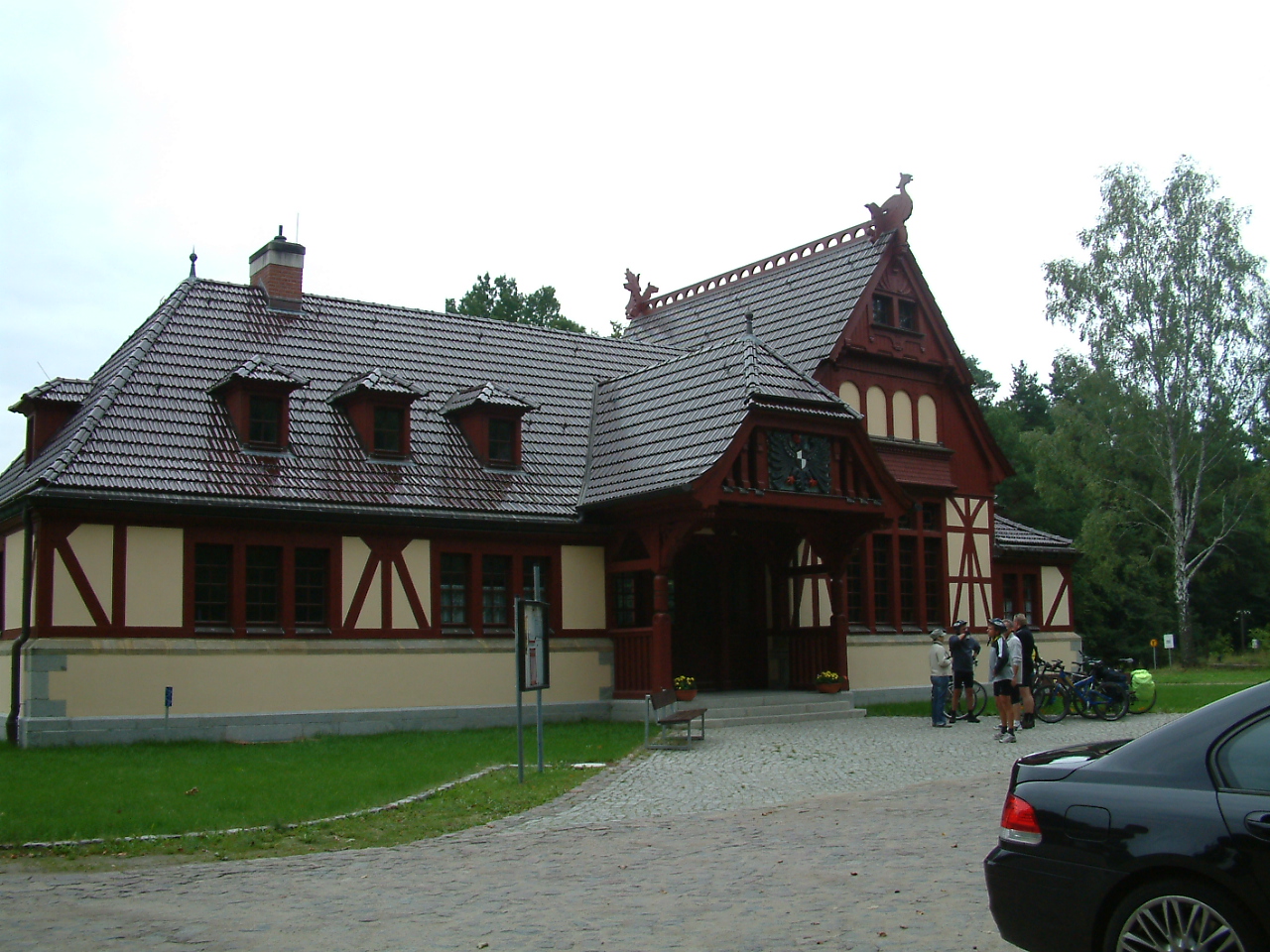 Bahnhofsvorplatz Johannestal