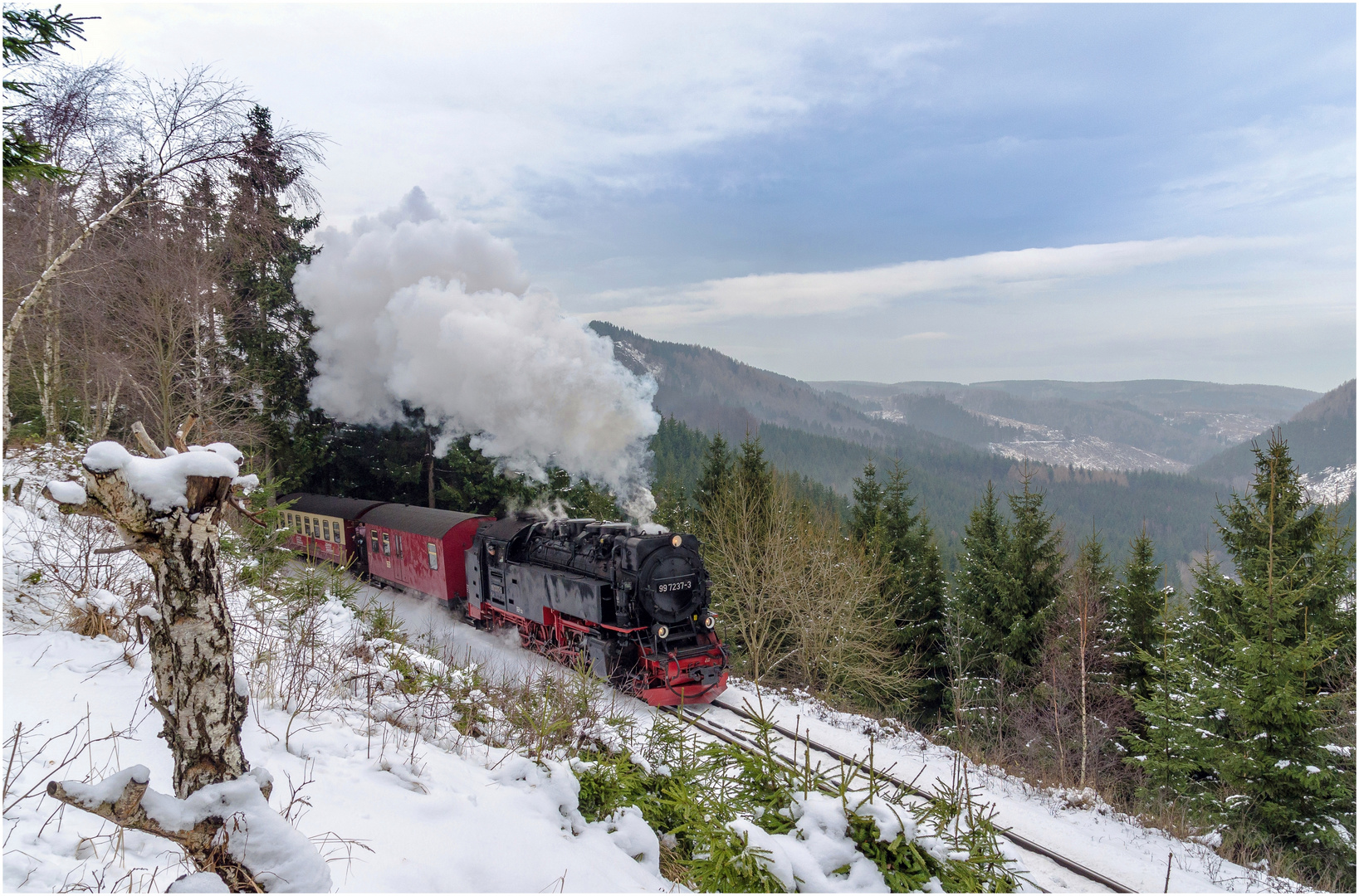 Bahnparallelweg...