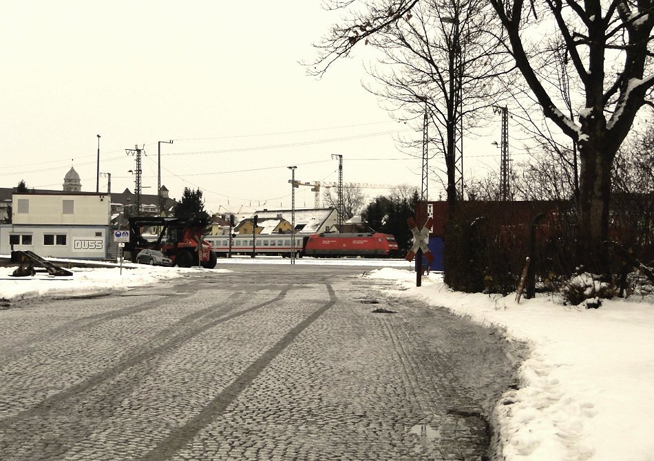 Bahnraum Augsburg IV - hinausgewagt