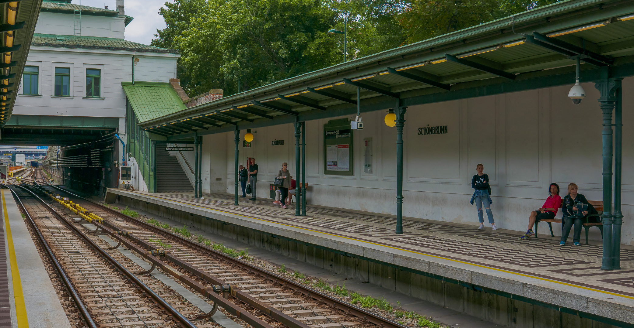 Bahnstation des Volkes (35) 