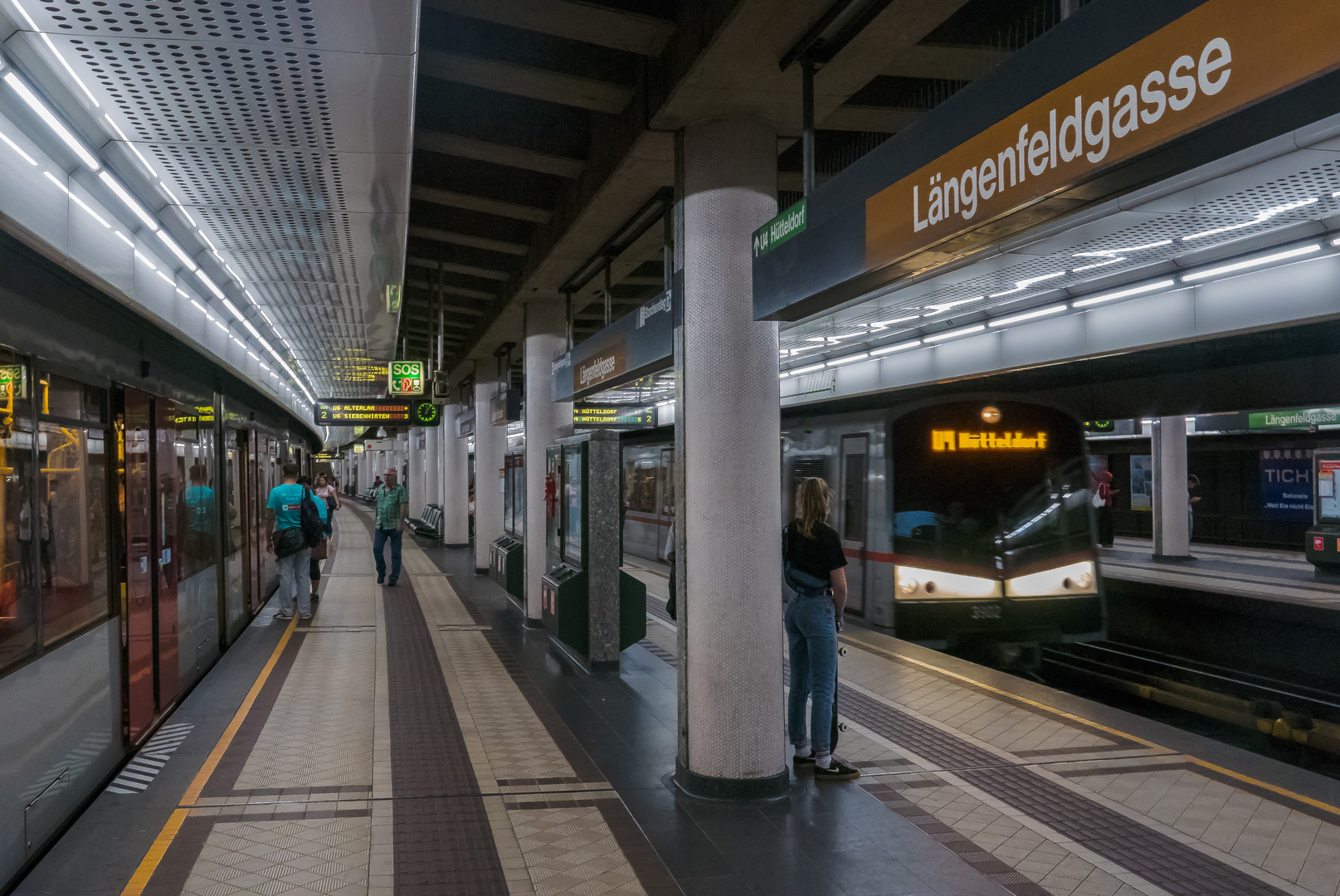 Bahnstation des Volkes (43) 