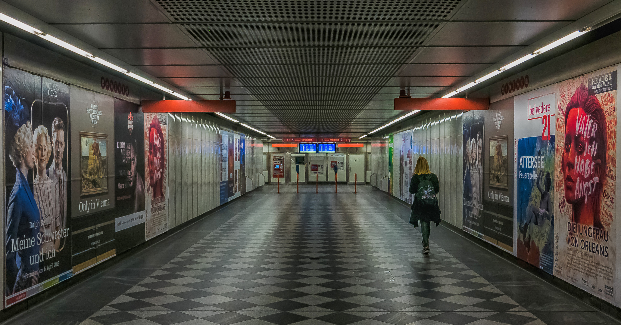 Bahnstation des Volkes (53) 