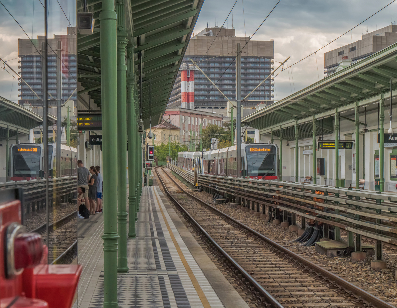 Bahnstation des Volkes (62) 