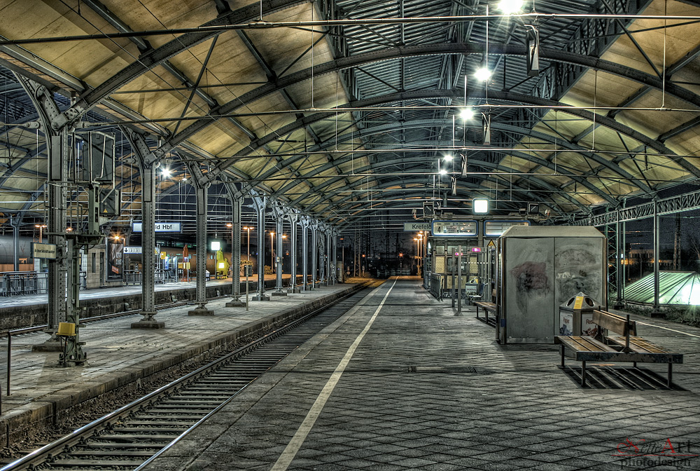 Bahnsteig 05:30 Uhr