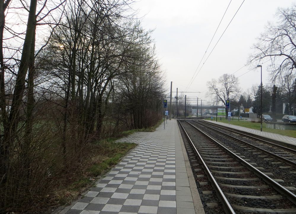Bahnsteig Rethen Nord Üstra Linie 2