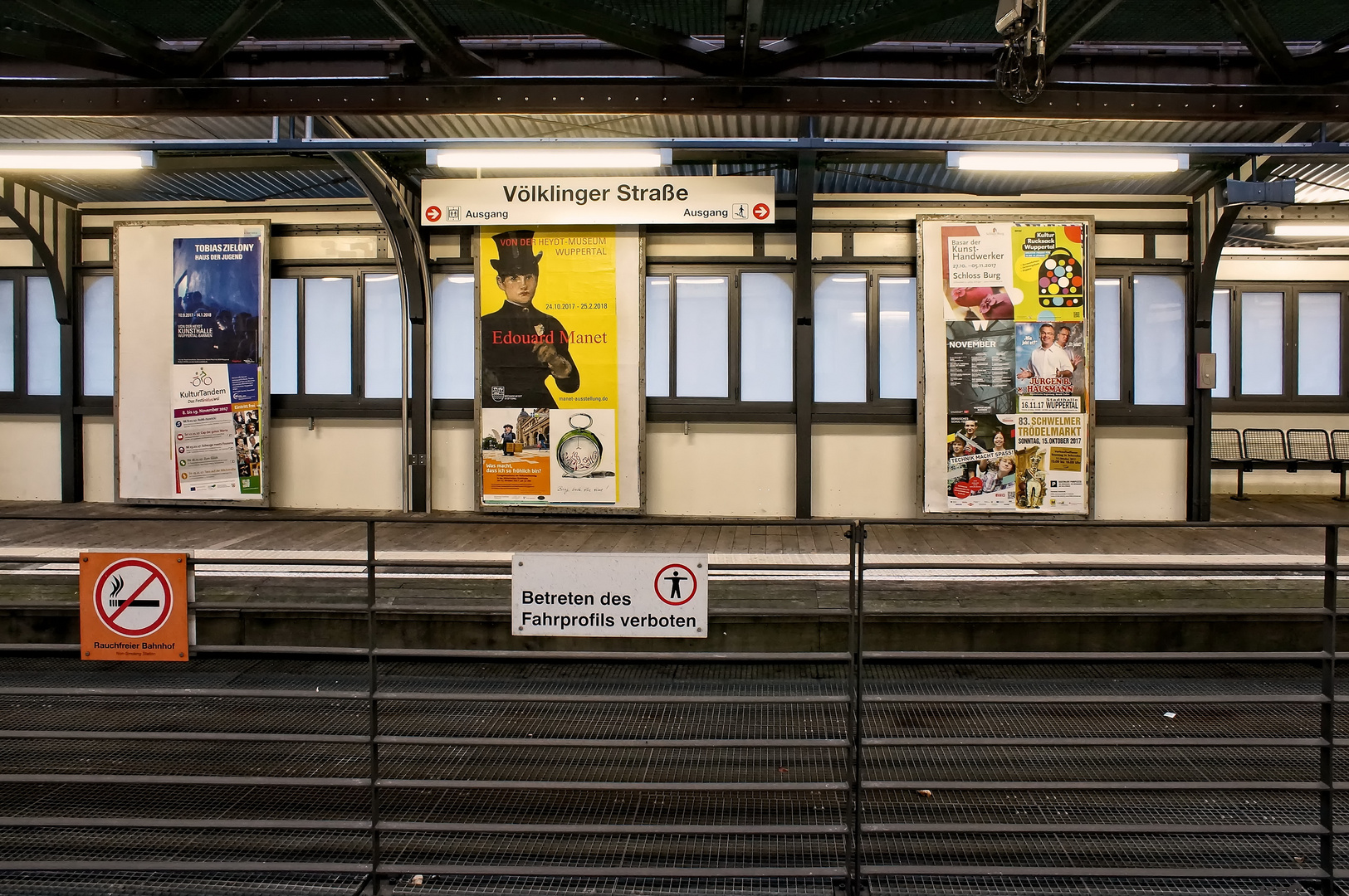 Bahnsteig Völklinger Straße