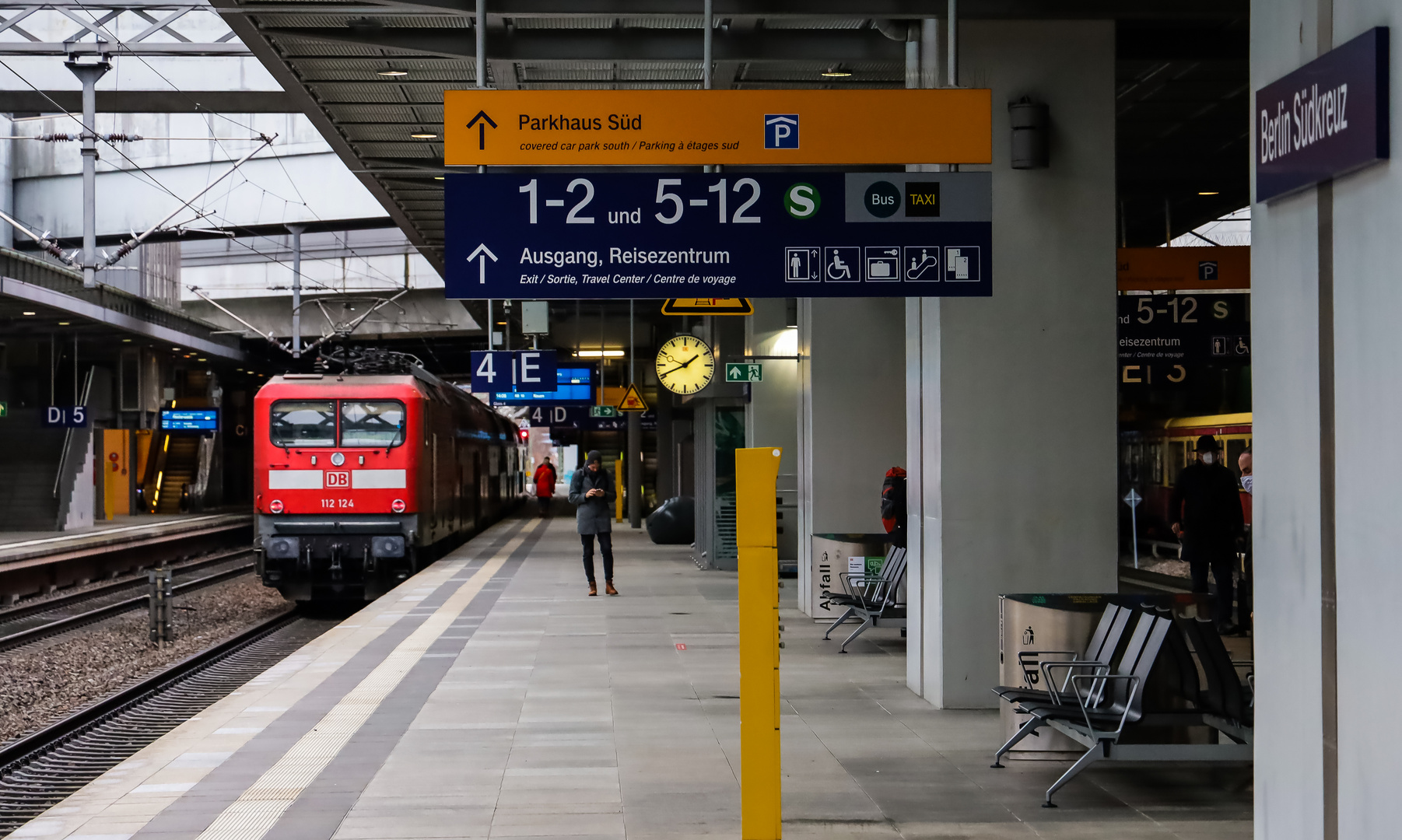 Bahnsteig von Berlin Südkreuz