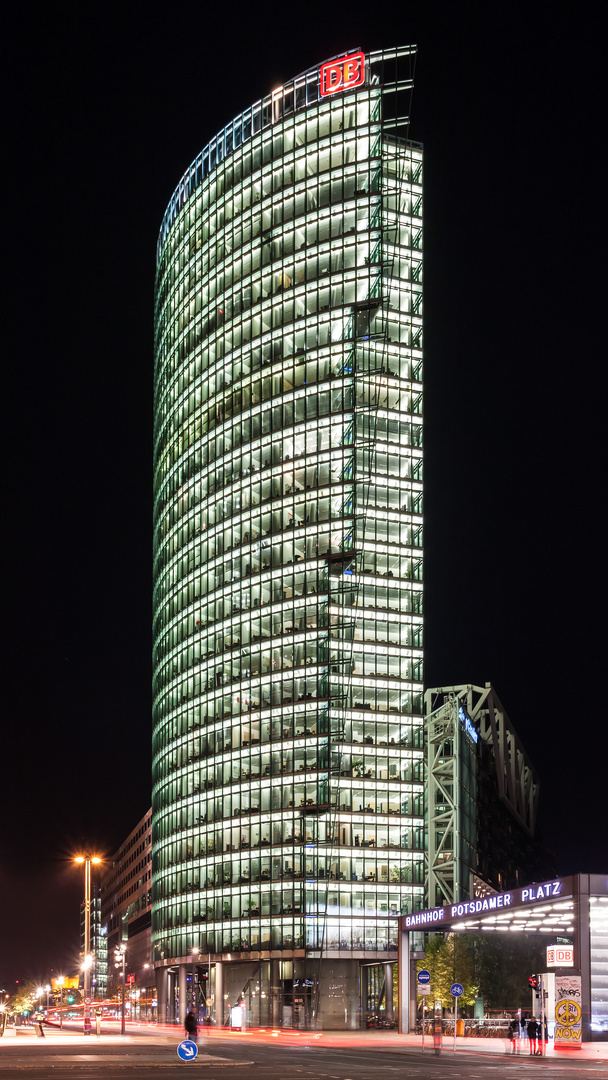 Bahntower, Potsdamer Platz, Berlin