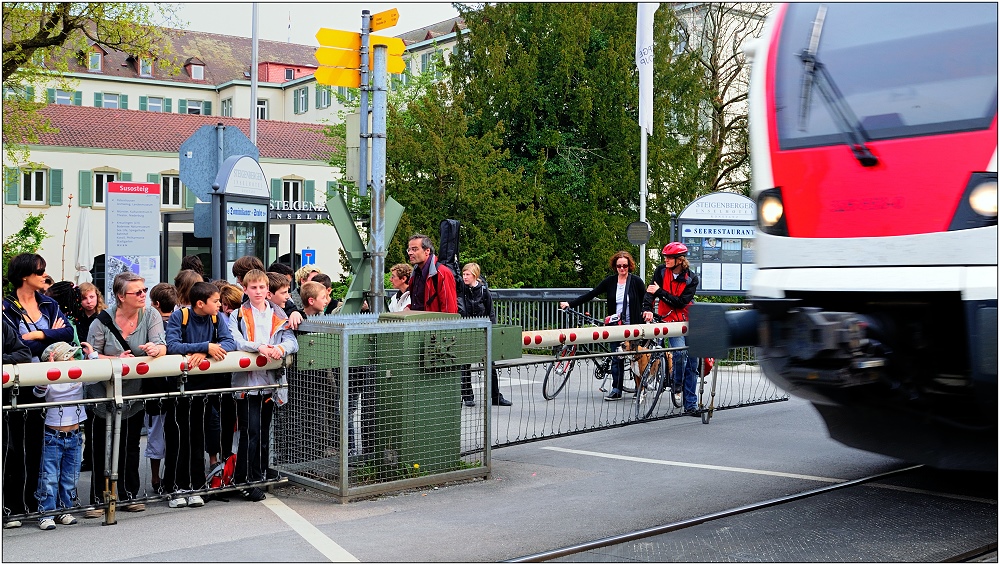 ... Bahnübergang ...