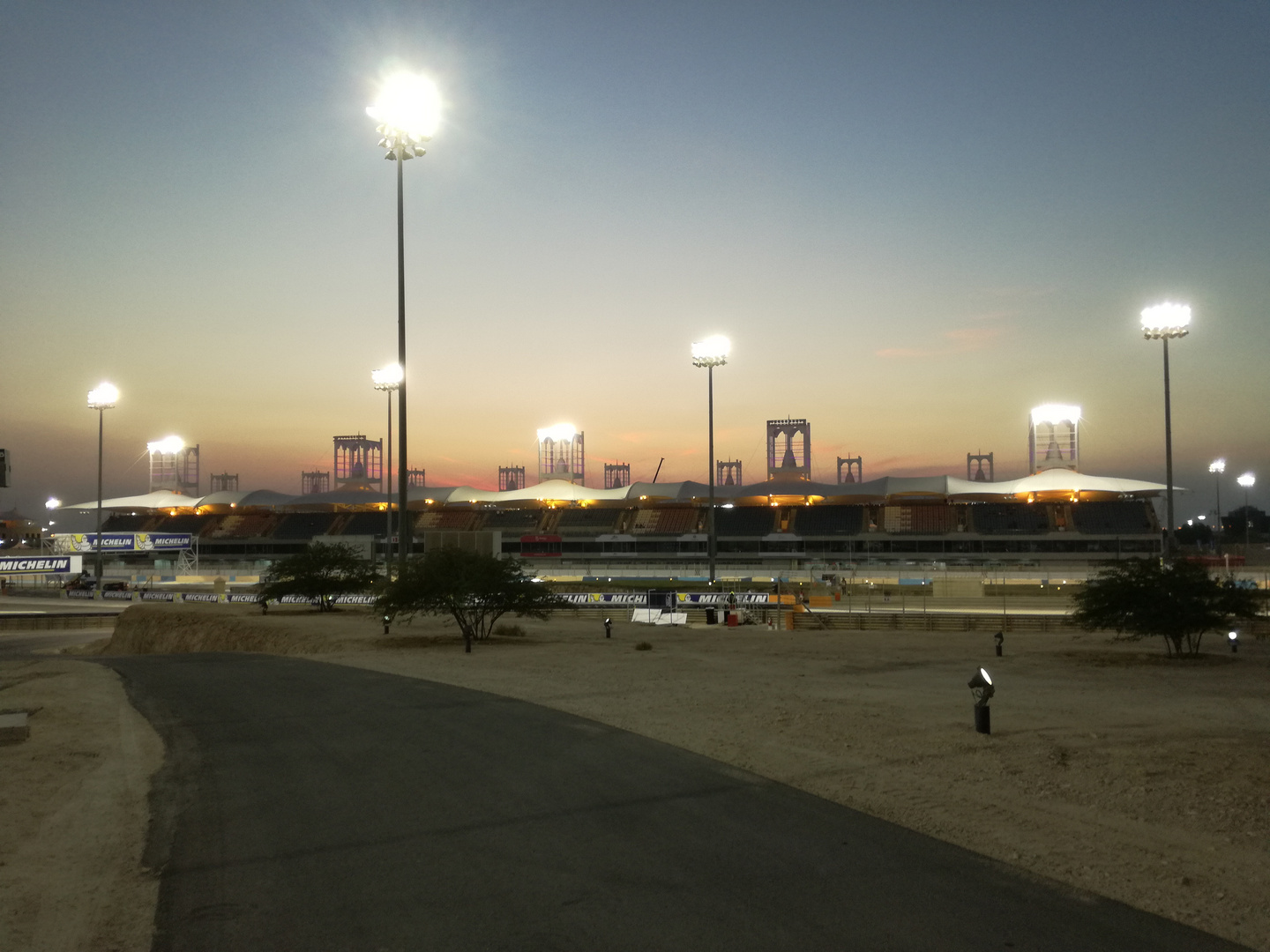 Bahrain Int, Circuit