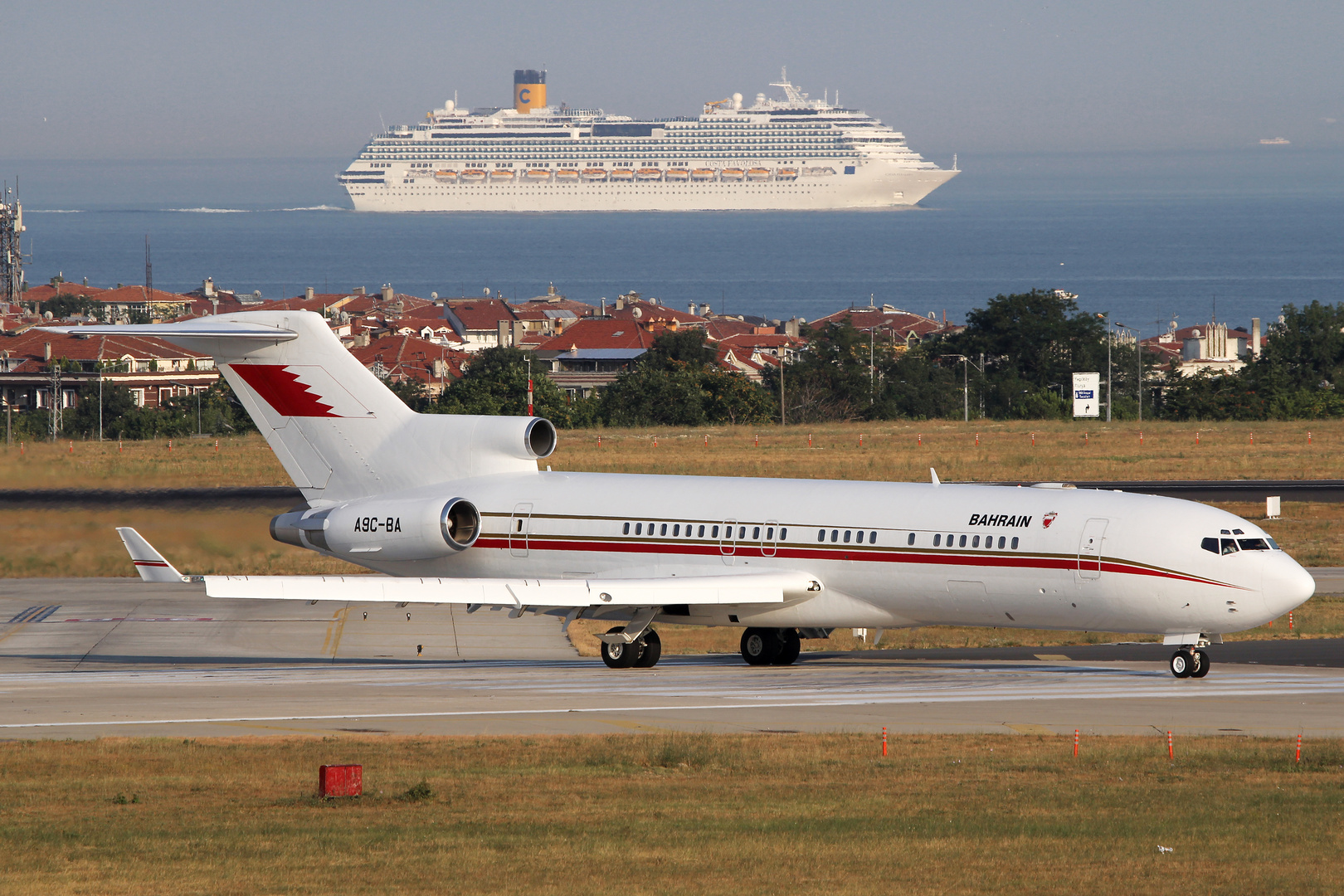 Bahrain Royal Flight Boeing 727-2M7 Adv.(RE) Istanbul 12.07.2012