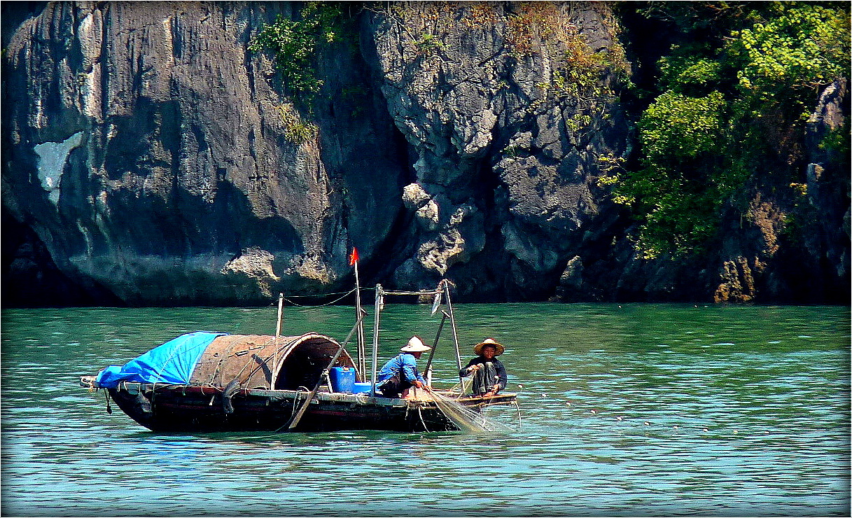 BAIE - D' HALONG - 33 - 