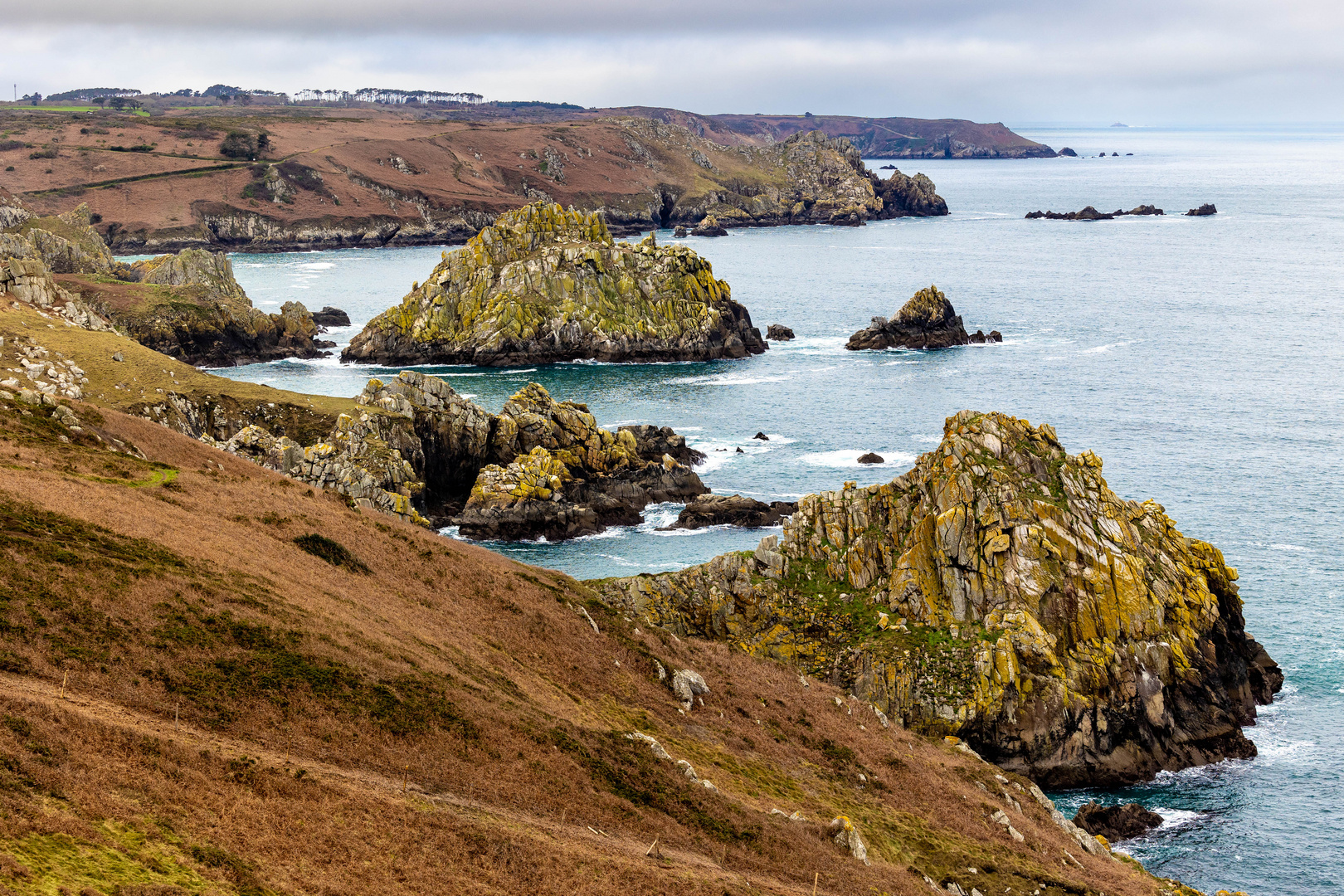 Baie de Douarnenez, Cotier sentier