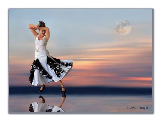 Bailando con la luna