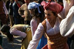 Bailando en la plaza