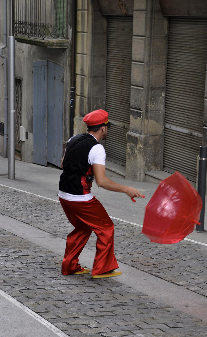 BAILANDO POR LA CALLE