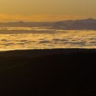 Bain de lumière et brouillard dans la vallée