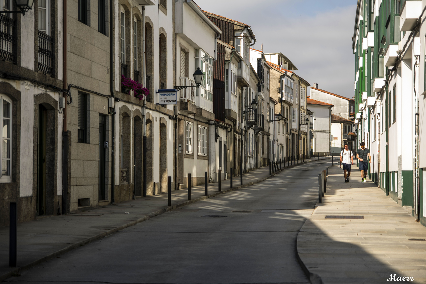 Bajando la Calle en El Barrio del Carmen