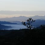 Bajo las nubes