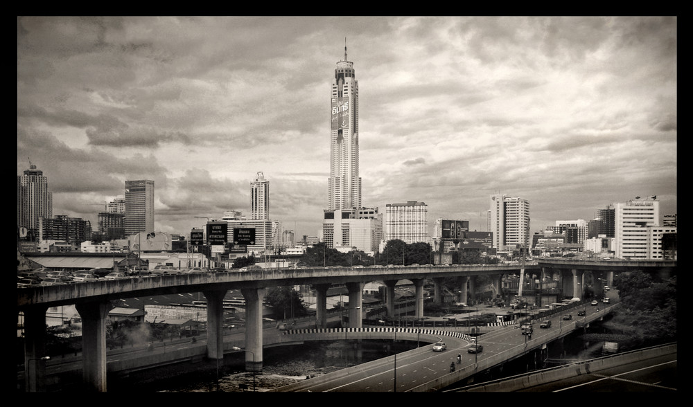 Bajok Tower / Bangkok