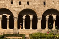 Balade au cloître.