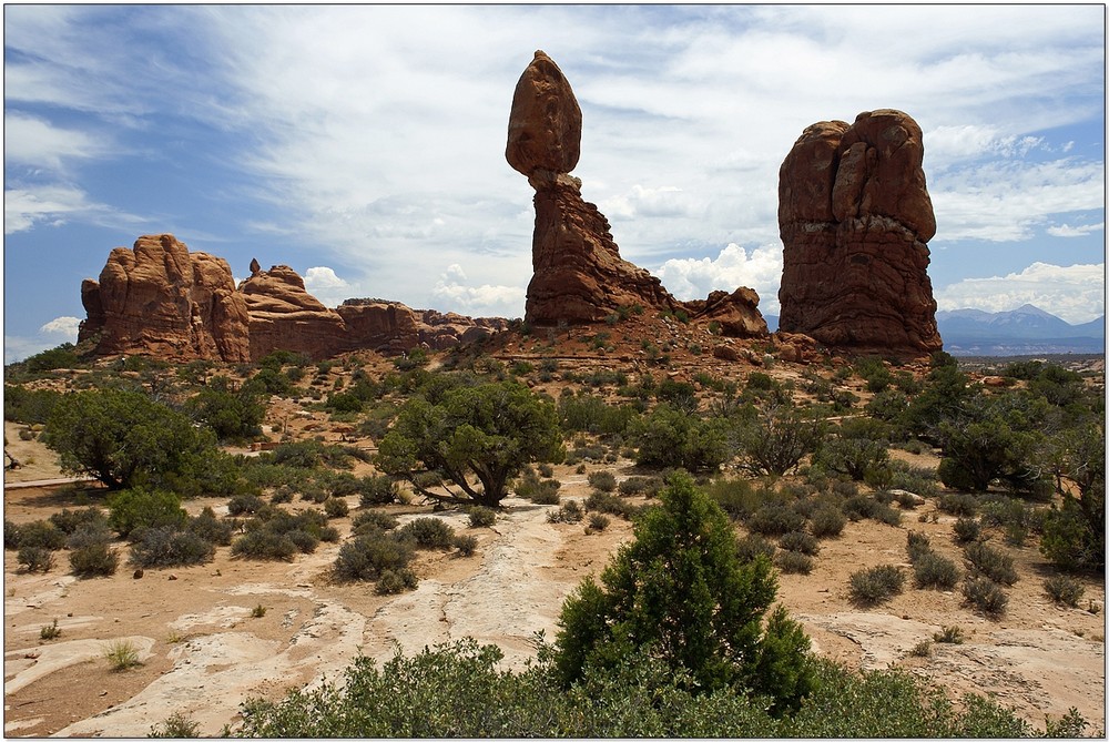 Balanced Rock. Arches NP