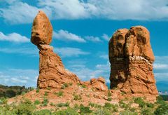 Balanced Rock- Arches NP Utah