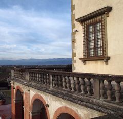 balconata di poggio a caiano