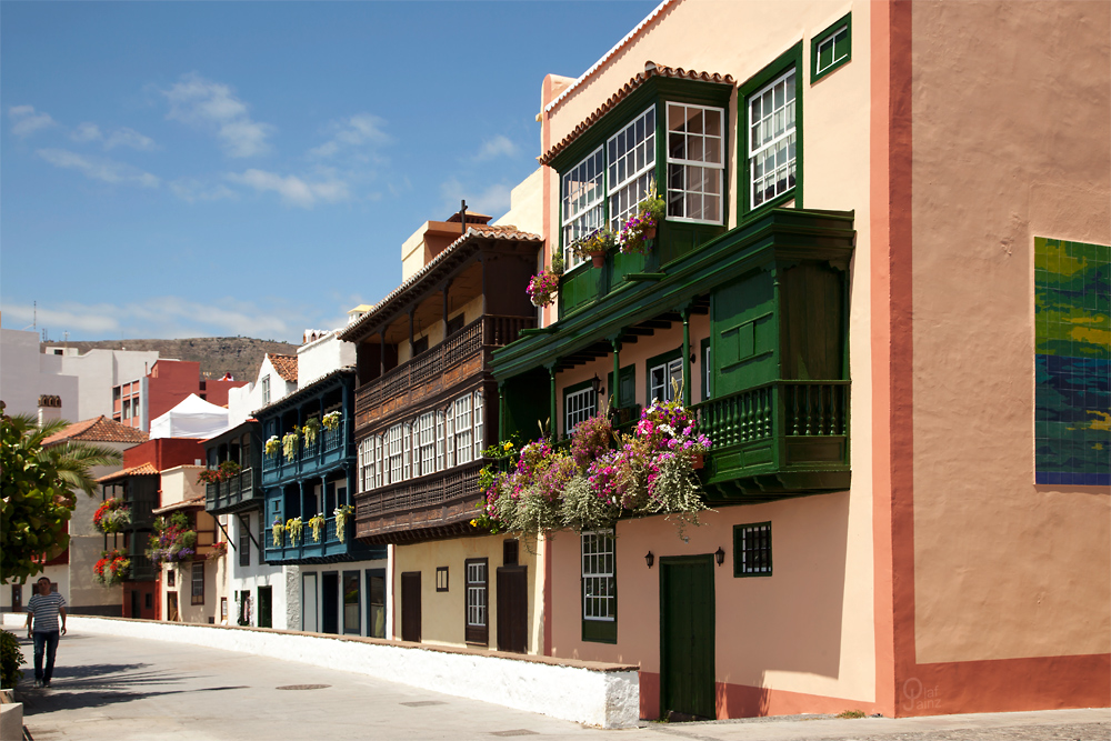 Balcones de la avenida Marítima