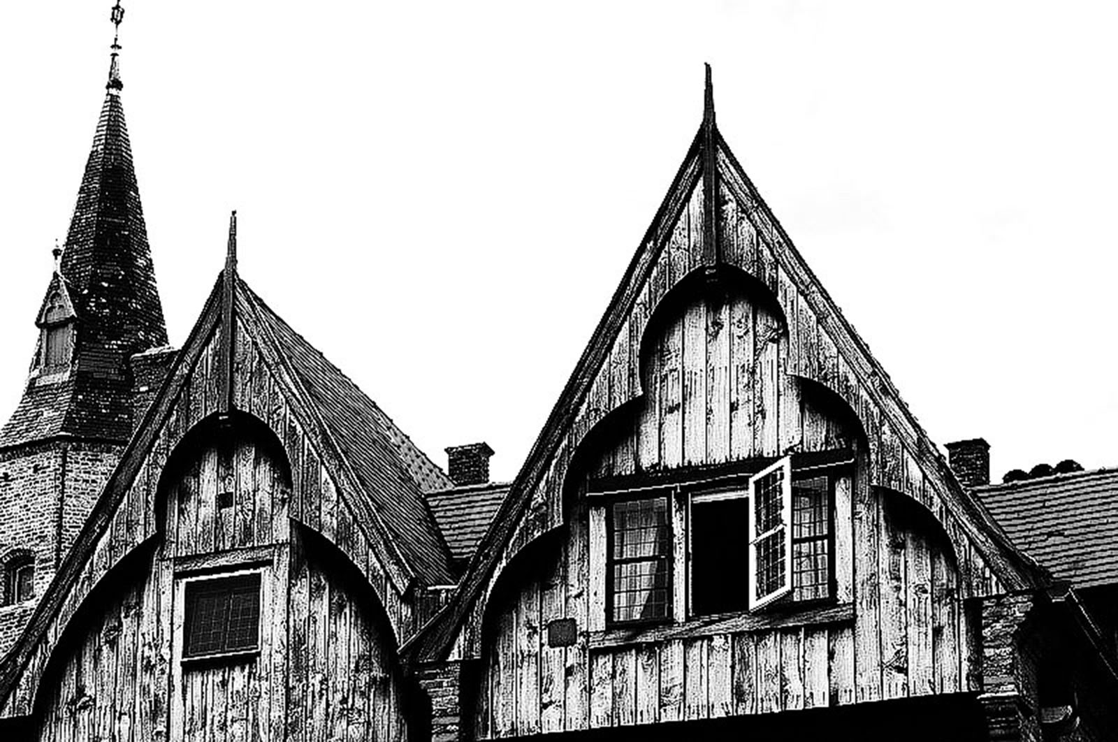 Balcones y ventanas. LXII.