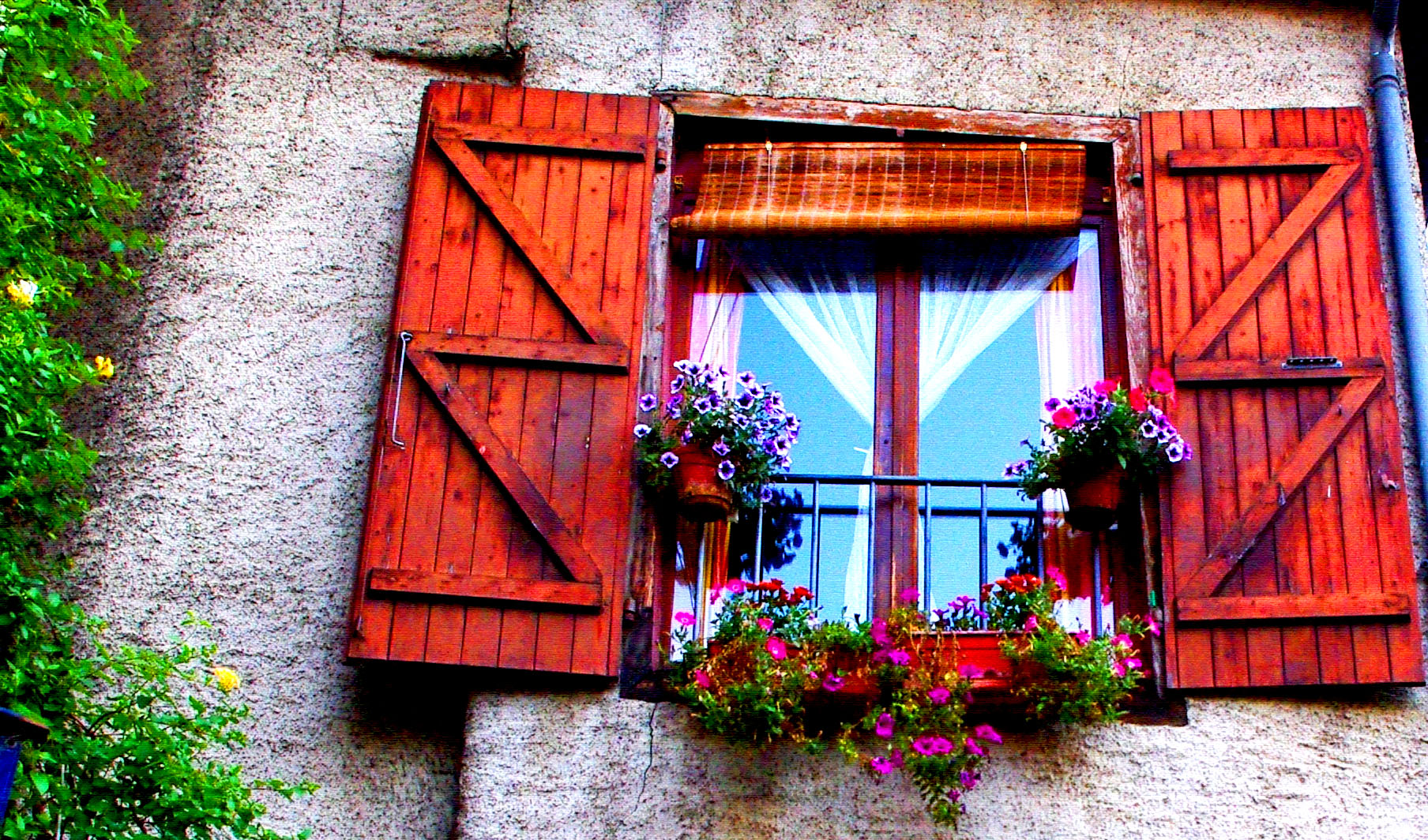 Balcones y ventanas. XXVI.