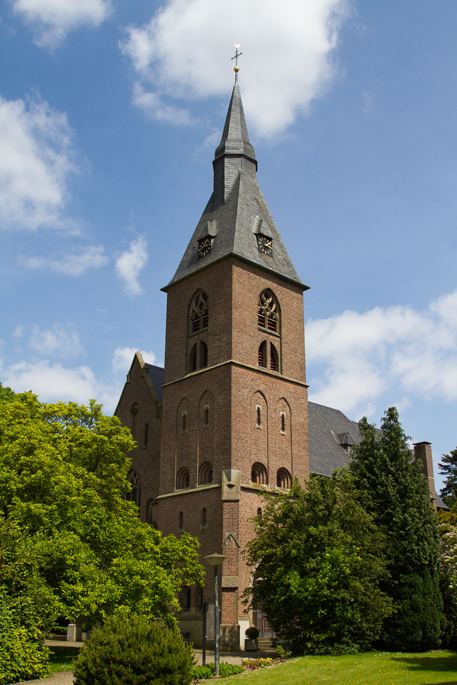 Bald ist das Gotteshaus dem Erdboden gleich gemacht