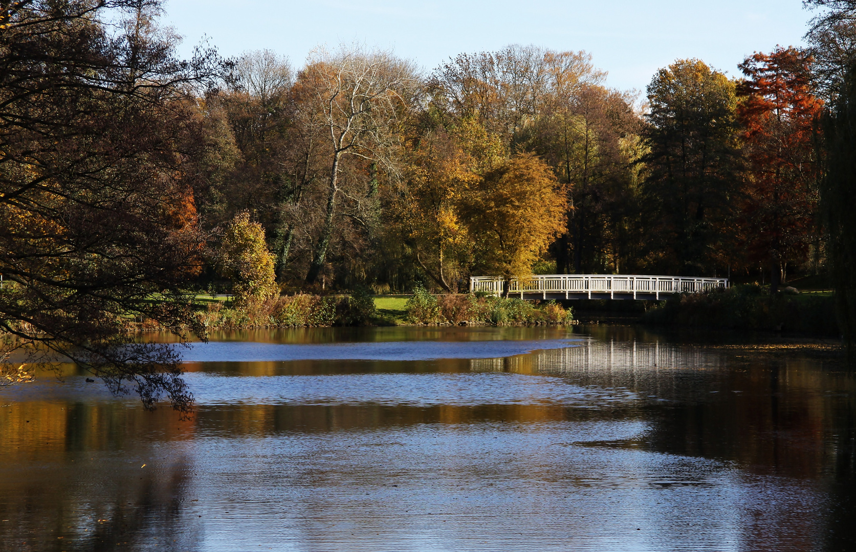 Bald ist es vorbei mit der Farbenvielfalt im Kurpark