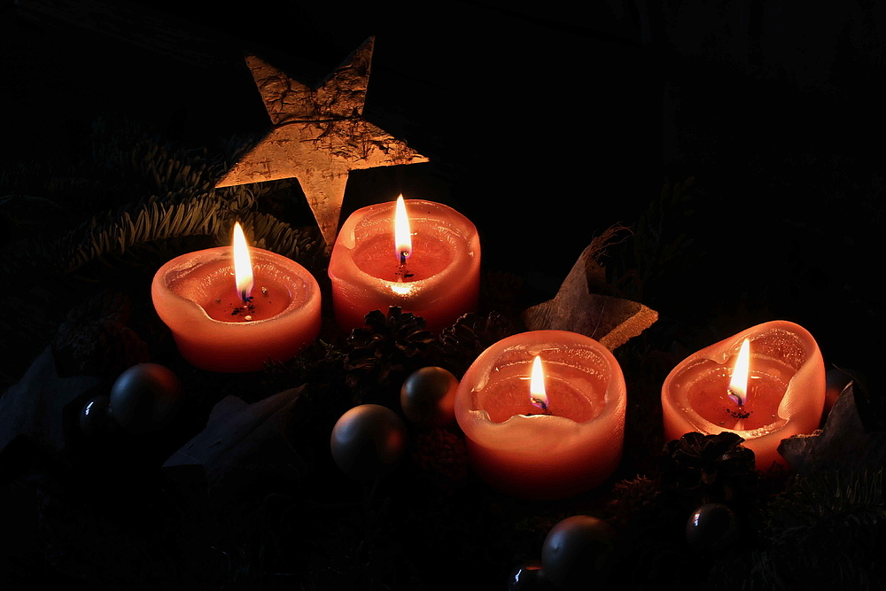 bald steht das Christkind vor der Tür