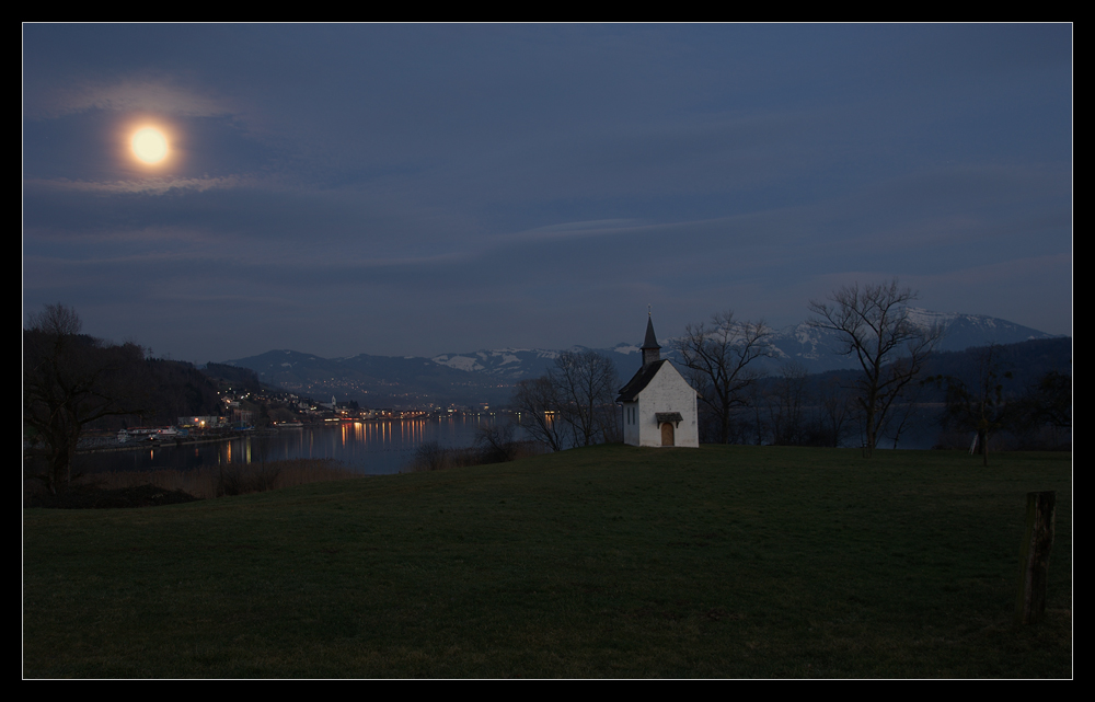 Bald Vollmond